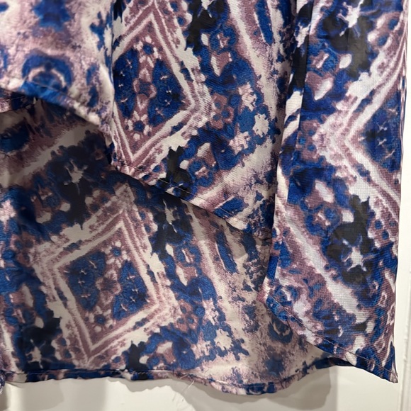 Show me your Mumu lavender and blue sleeveless maxi with asymmetrical hem small - Picture 5 of 8